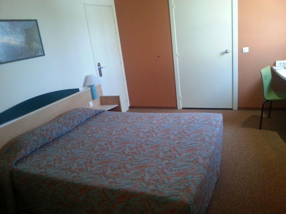 Hotel Iris Guadalajara Extérieur photo