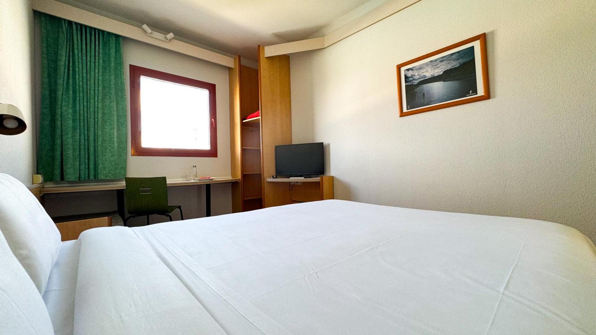 Hotel Iris Guadalajara Extérieur photo