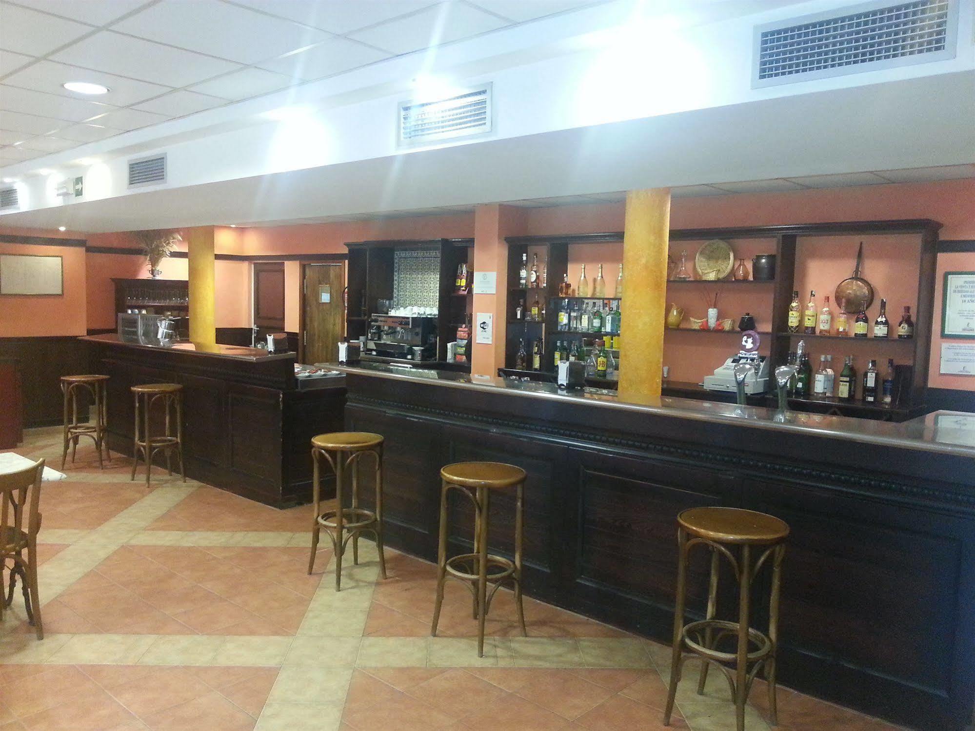 Hotel Iris Guadalajara Extérieur photo