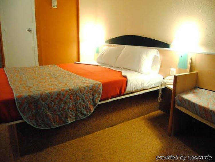 Hotel Iris Guadalajara Extérieur photo